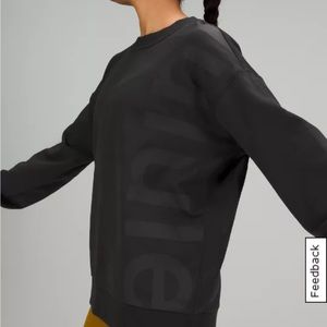 NWT lululemon black oversized crew logo size 6